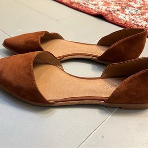Madewell D’orsey flat.